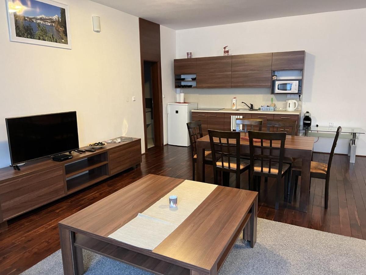 Apartmány Snow Vysoké Tatry Esterno foto